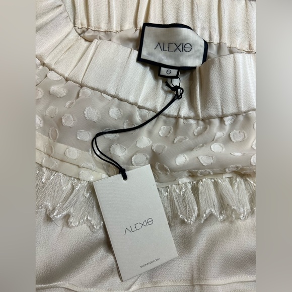 Alexis Revolve Yakira Skirt Small - Picture 9 of 12